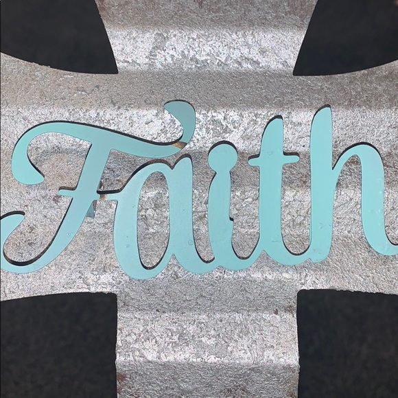 Cross - Picture 3 of 3